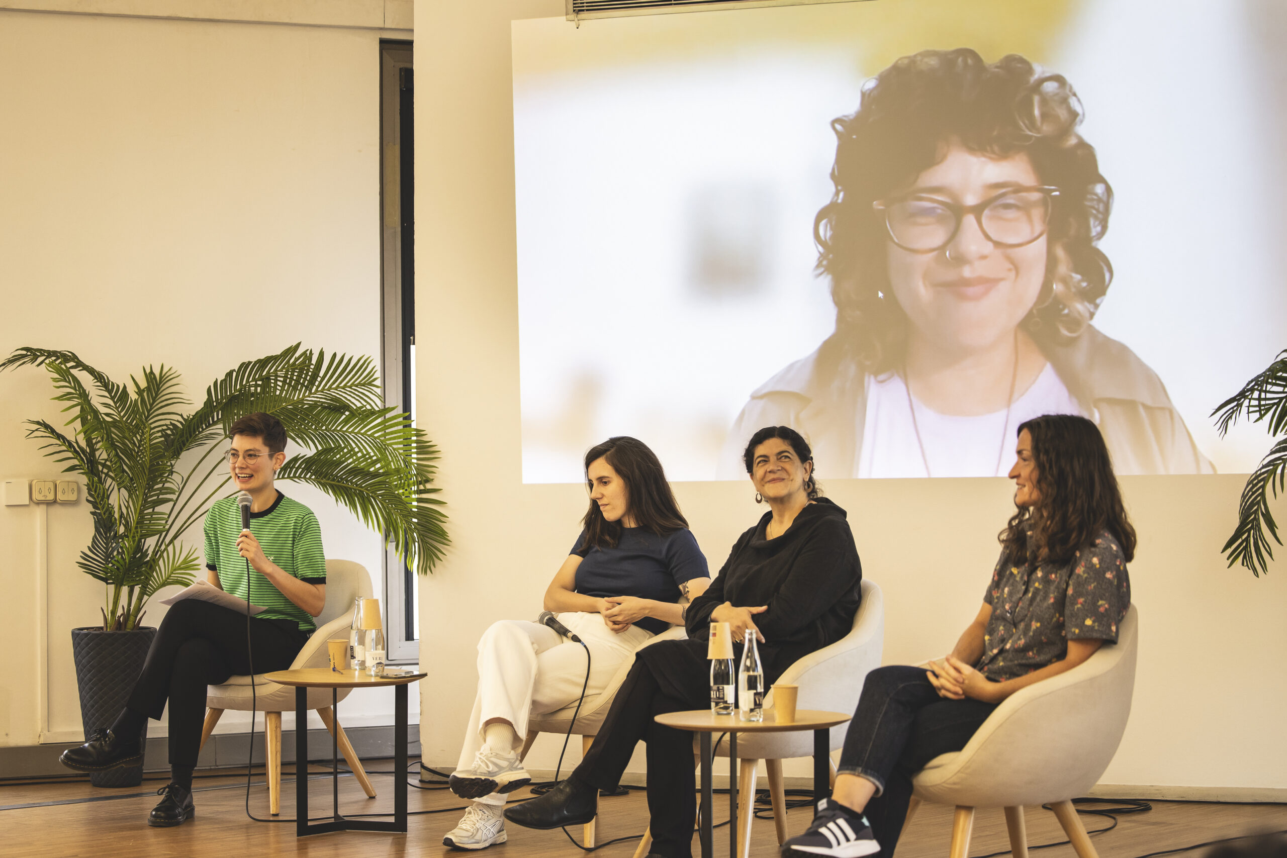 Feminismos a la parrilla cc Cesc Maymó